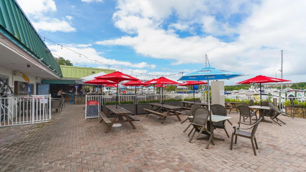 Heated Pool, Fireplace, 70" Tv, Waterfront & More! Sarasota Extérieur photo