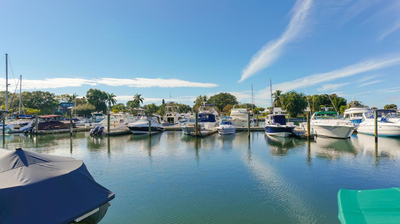 Heated Pool, Fireplace, 70" Tv, Waterfront & More! Sarasota Extérieur photo